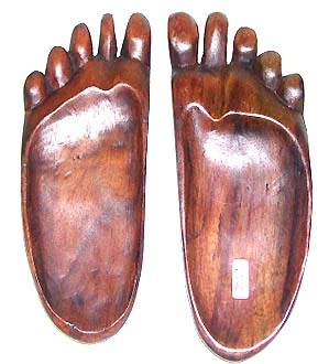 Bed room decoration, abstract carving of a pair of feet