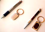 Assorted color key chain with a pen wooden box set