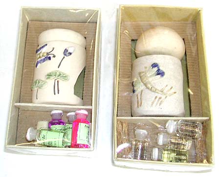 Collection unique home gift - essential oil set with 4 assorted essential oil and a ceramic oil burner