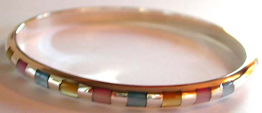 wholesale bracelet of Sterling silver bangle with multi retangular assorted color seashell embedded in middle 