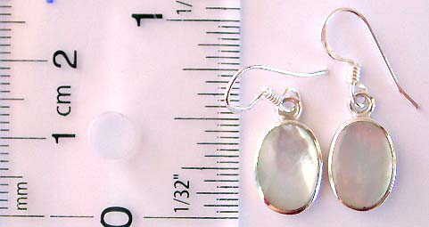 Oval shape white mother of pearl seashell embedded fish hook sterling silver earring 