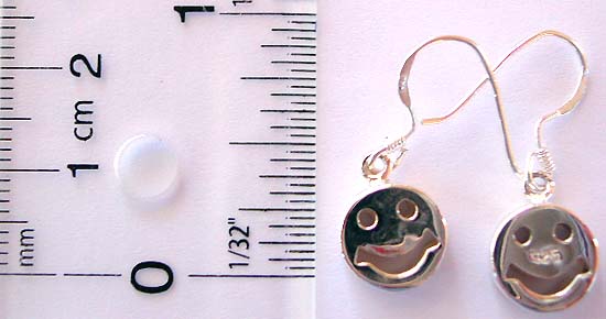 Cut-out happy face pattern design sterling silver earring with fish hook to fit