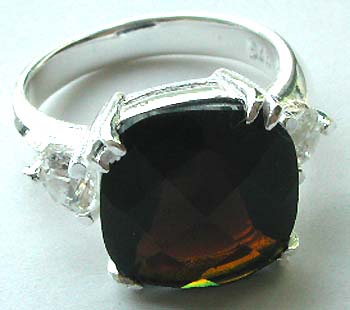 Rounded garnet stone inlay high quality sterling silver ring with a mini clear cz embedded on both sides