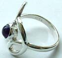 Cut-out knooted pattern design sterling silver ring with a mini rounded amethyst stone embedded in center