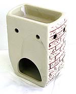 Wall pattern ceramic oil burner with Chinese character means 'The beloved family' 
