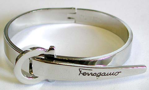 Lock-closure design fashion bangle bracelet 