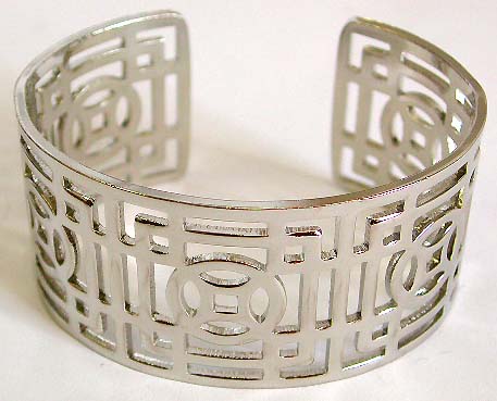 wholesale miraculous jewelry with carved-out oriental pattern fashion bangle bracelet