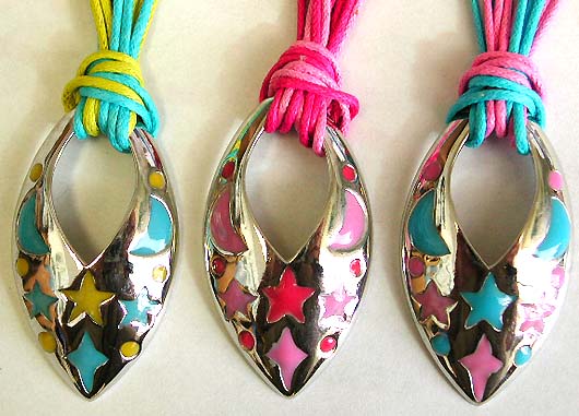 Wholesale enamel costume jewelry - Assorted color multi string fashion necklace with cut-out olive shape star pendant