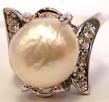 Fresh water pearl jewelry and pearl ring on sale