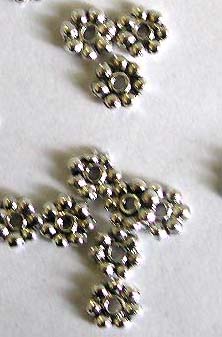 Flat flower silver beads
