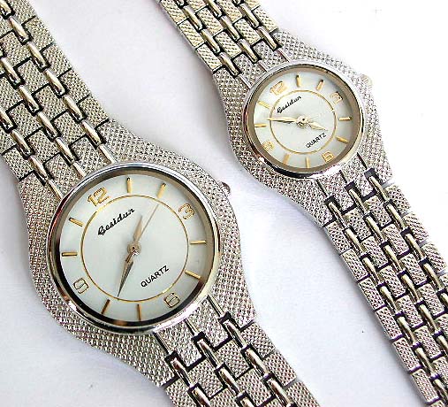 Pair Watch - Wholesale pair watch and watch sets in assorted designs and color watch faces and watch bands