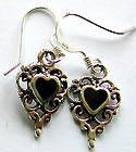 Cut-out heart pattern sterling silver earring with heart shape onyx stone beaded in middle