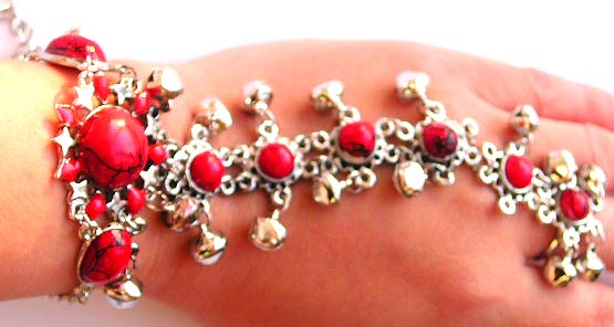 Fashion slave bracelet ring with multi red imitation carnelian stone and jingle bell pattern inlaid, wonderful hand bracelet jewelry for coloring up your dancing hands