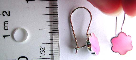 Flower shape pink mother of pearl seashell inlay sterling silver earring with clip-in fish hook for secured closure
