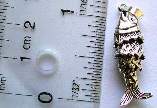 Movable fish design sterling silver pendant                  

