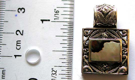Carved-out floral pattern decor square shape design 925. sterling silver pendant with rectangular seashell stone inlay at center        
