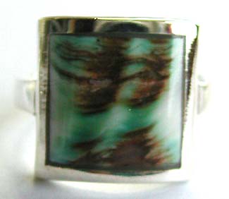 Green white and brown 3-tones square shape genuine picture stone central inlay 925. sterling silver ring  




