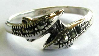 Double dolphin pattern decor 925. sterling silver ring with mini marcasite stone embedded  




