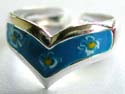 Sterling silver toering with carved-out mini V shape pattern design and enamel blue color flower pattern decor at center