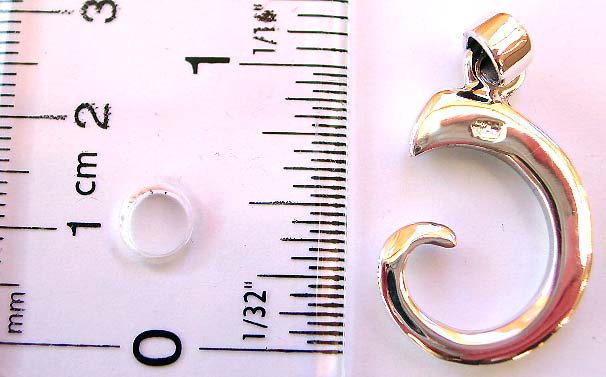 925. sterling silver pendant in alphabet G shape pattern design   