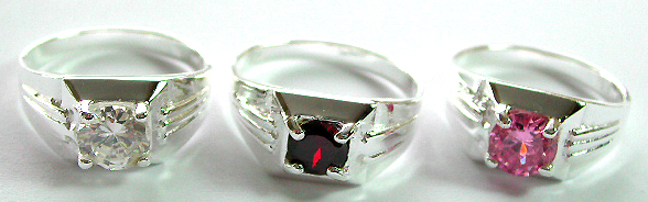 Sterling silver ring with 3-dimentional pyramid pattern central design holding a rounded cz stone at center, carved-in line pattern decor on both sides, assorted color cz stone randomly pick
  