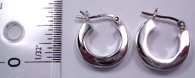 Hoop earring online wholesaler wholesale 925. sterling silver hoop earring with C shape pattern design