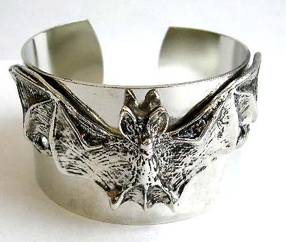 gothic bat, Vampire bat, wholesale Vampire gothic jewelry and darkling bat cuff bangle bracelet