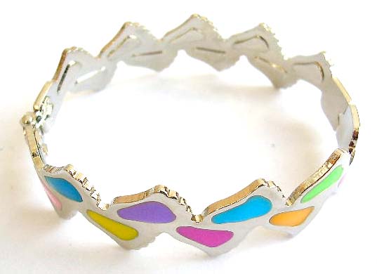 Fashion bangle bracelet in multi color painted feet shape pattern design 