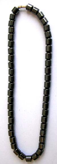 Multi short cylinder shape hematite beads forming fashion hematite necklace
