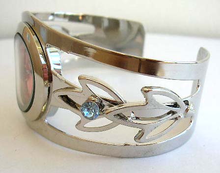 cz bangle jewelry watch wholesaler supply feminine and seductive design lady fashion watch