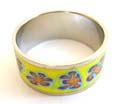 Fashion fimo wide band ring with assorted flower pattern decor around, assorted color and size randomly pick