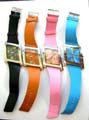 Fashion watch with wavy rectangular clock face and wavy band design, assorted color randomly pick