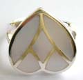 White mother of pearl seashell inlaid heart love pattern cemtral design stamped 925. sterling silver ring 