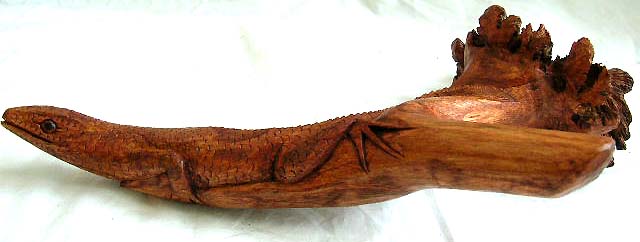 parasite wood carving lizard gecko,  bali arts and craft wholesale from direct importer supplier in united states, canada