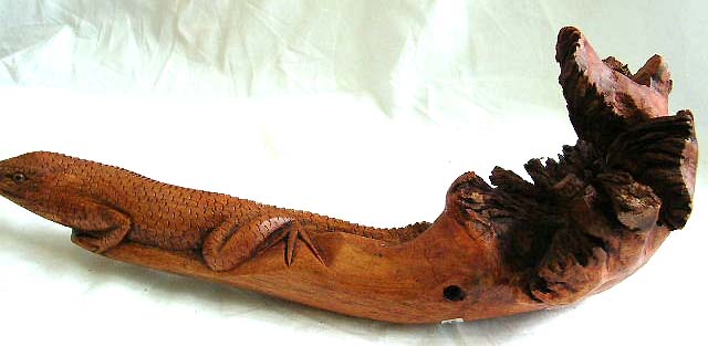 order parasite wooden lizard from hand-carved interior furnishing products wholesaler catalog