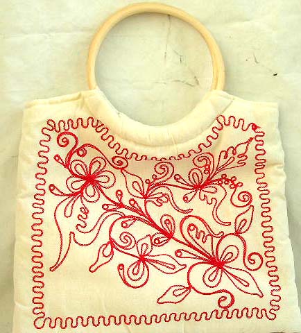 wholesale handbag, beach bag, cotton hand bag with embroidary flower decor and ratton handle 