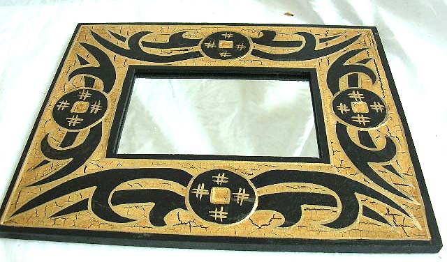 wholesale garden decor and home furnishings web site supply wooden mirror with black tattoo decor