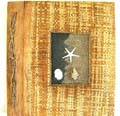 Rectangular wooden photo album with seashell star decor black sandy central design