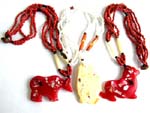 Seashell chips fashion red, pink and white seed beaded necklace with assorted pattern design