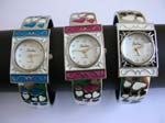 Fashion cuff enamel bangle watch motif in rectangular shape with assorted color inlaid and multi heart design on bangle