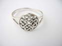 925. sterling silver round celtic knot ring